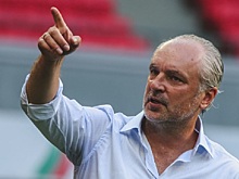 «Факел» держит чемпионский темп