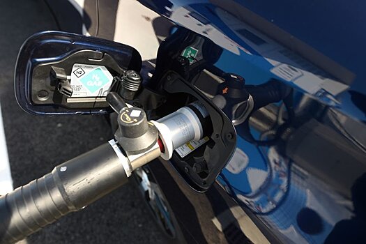 Водородные автозаправки хотят открыть в крупных городах