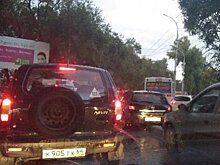 В пятничный вечер жители Ленинского района стоят в пробках из-за ДТП