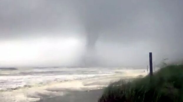 Видео: торнадо пронесся по Южной Каролине