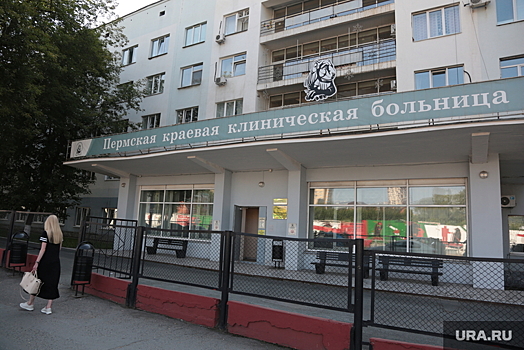 На кислородной станции пермской краевой больницы лопнула труба