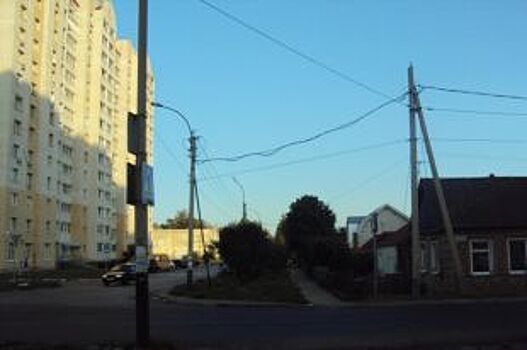 В Тамбове на перекрестке иномарка сбила 64-летнюю женщину