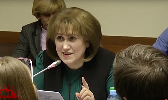 Все обсуждают жалобы депутата Веры Ганзи на зарплату. Что она вообще хотела сказать?