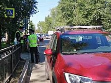 В Екатеринбурге водитель сбил на пешеходном переходе четверых детей