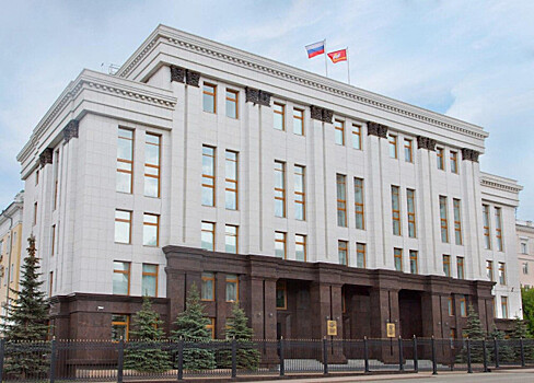 В Челябинской области поспорили из-за госзакупки автомобиля за 7,3 млн рублей