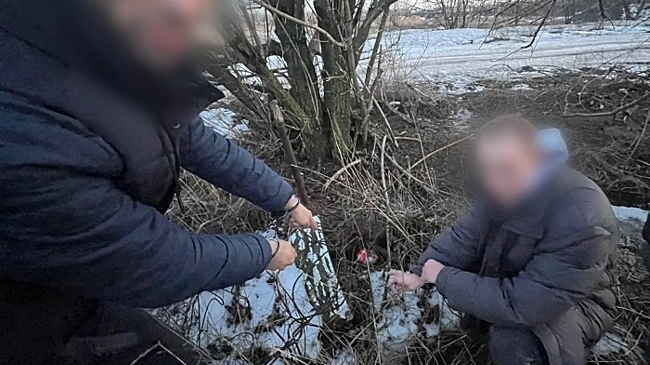 В Волгограде задержали двух мужчин, подозреваемых в приобретении наркотиков