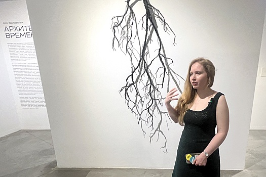 Выставка Аси Заславской о главном художнике ВДНХ открылась в тульском кластере