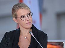 Собчак назвала умение плавать в фекалиях важным для жизни в России навыком