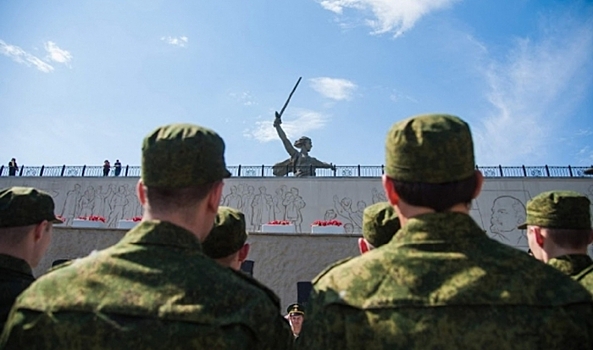 Военные в Волгоградской области покажут свои знания в «Диктанте Победы»