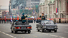 Названы самые популярные автомобили для военных парадов