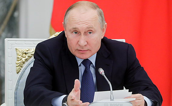 Путин высказался о запрете комиссии при плате за ЖКХ