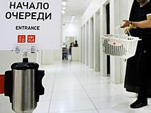Извращенец в стрингах оголялся перед детьми в примерочной бутика в Сургуте