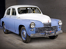 В Москве отреставрировали музейное такси "Победа" 1954 года