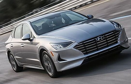 Четверка ожидаемых обновленных седанов 2019