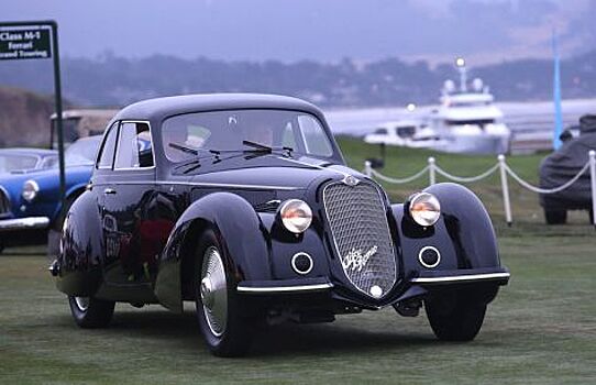 Alfa Romeo 8C 2900B Touring Berlinetta стал самым красивым автомобилем на Pebble Beach