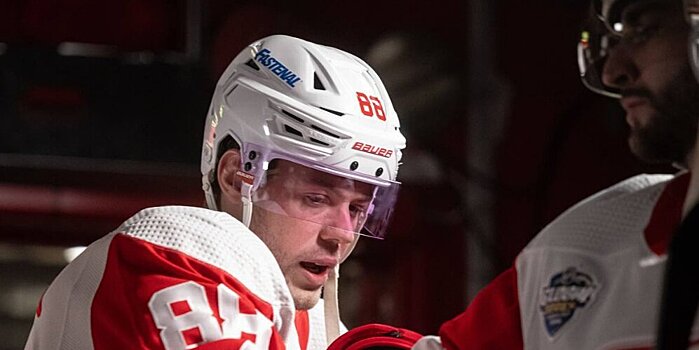 «Ак Барс» предлагал Спронгу зарплату в размере 95-100 млн рублей, с учетом бонусов – 170 млн. Форвард выбрал ЦСКА, так как хотел играть в Москве («Бизнес Online»)