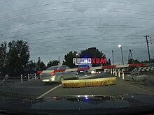 В Пензе накажут водителя, который схитрил на переезде