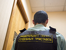 Приставы в Петербурге взыскали 5 миллионов долга по зарплате у строительного комбината