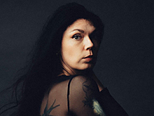 Беседы с тенью и метал про унитазы: зарубежные новинки недели