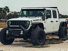 Этот Jeep Gladiator с двигателем Hellcat сражается с Hennessey
