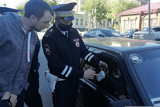 В Госдуме хотят освободить водителей от штрафов за тонировку