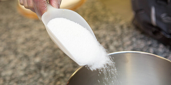 Эксперт дал прогноз по ситуации с ценами на сахар и его наличием