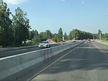 Теперь 4 полосы: дорожники разрешили ездить до Северного объезда по новому асфальту