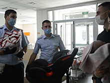 В подмосковном Щелково сотрудники Госавтоинспекции сопроводили автомобиль с беременной женщиной в перинатальный центр