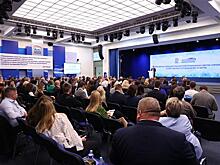 "Единая Россия" провела всероссийский форум сторонников партии
