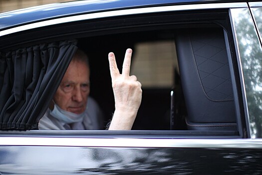 Жириновский рассказал, что с 9 класса был в оппозиции