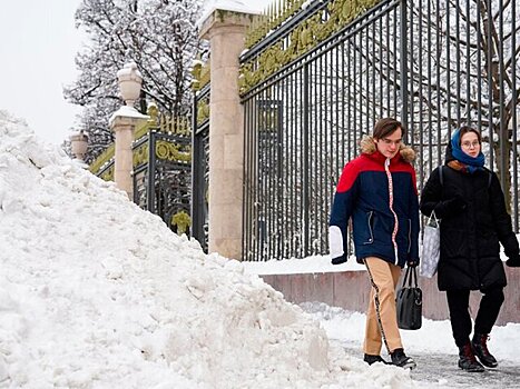 Синоптик рассказала, когда прекратится снегопад в Москве