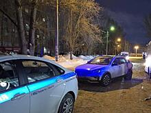 В Тольятти после столкновения Lada Vesta и ГАЗ госпитализировали двух человек