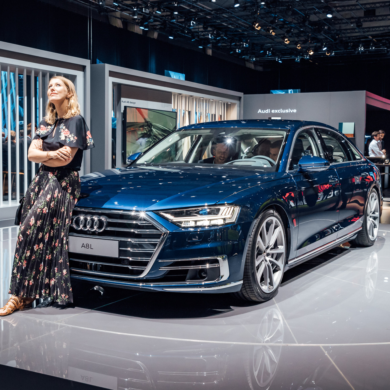 Мировая премьера нового Audi A8 состоялась в Барселоне - Рамблер/авто