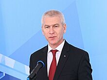 Олег Матыцин посетил спортивные объекты Кировска и Апатитов