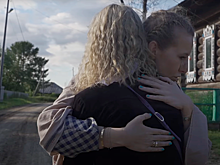 "Прямо на скамейку меня положили и давай фигачить"