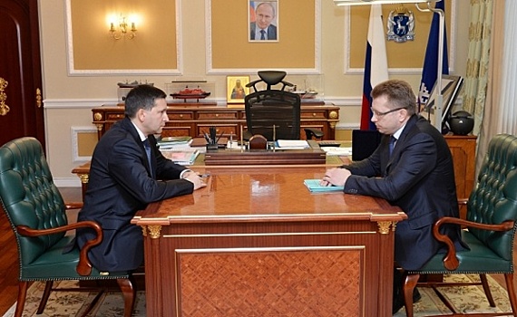 Дмитрий Кобылкин провел рабочую встречу с главой Тазовского района