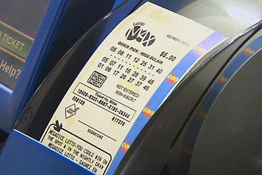 Мужчина сорвал джекпот и скрыл выигрыш от семьи