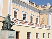 Внучка Айвазовского прилетела в Крым из Австралии