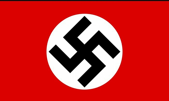 Если я пробегусь с нациским флагом 9 Мая по городу, то это будет административка или уголовка?