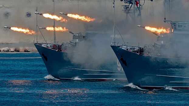 Российские корабли постреляют в Средиземном море