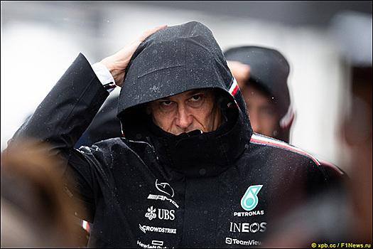 Вольфф: Жизнь молодых гонщиков должна быть защищена