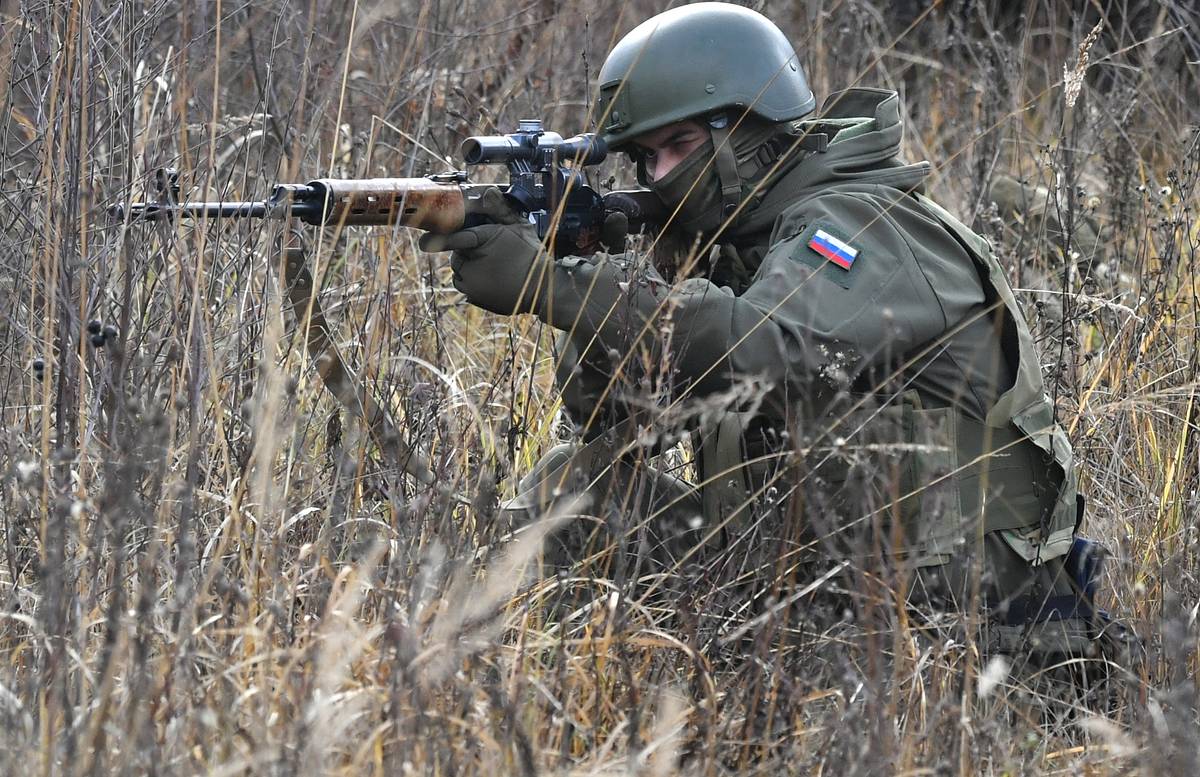 Российские военные отобрали у полицейских оружие и попали под следствие