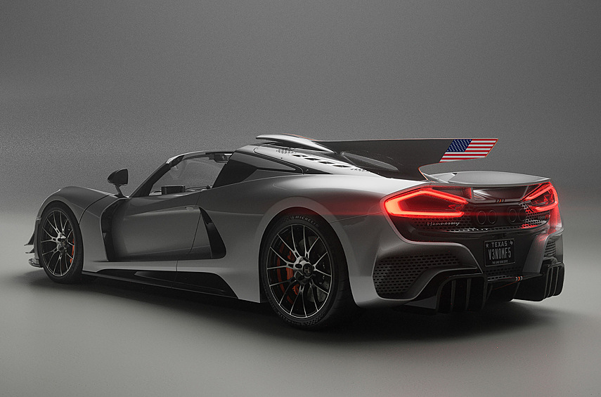 Соберут всего 12 единиц, и все они распроданы заранее, несмотря на цену — минимум 2,65 миллиона долларов за штуку. Под новую трансмиссию перекалибровали мотор. Его мощность теперь выдаётся постепенно, одновременно обеспечивая напористый разгон и возможность контроля заднеприводной машины на большой скорости.