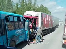 Стало известно о состоянии пострадавших в массовой аварии под Новосибирском