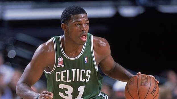 40-летний Джо Джонсон вернулся в НБА