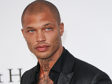 «Самый красивый преступник» изменил дочери миллиардера с бывшей женой