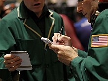 Что заставило нефть подорожать за час на 4%?