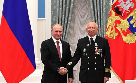 Капитан танкера «Кристоф де Маржери» получил орден от Президента РФ