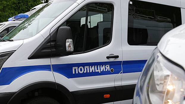 Москвичку оштрафовали за плакат на окне о дискредитации армии РФ