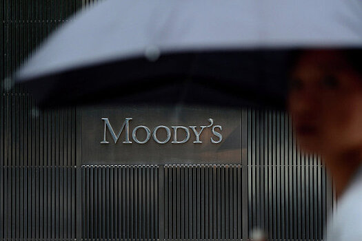 Fitch и Moody's понизили рейтинг ЮАР на одну ступень